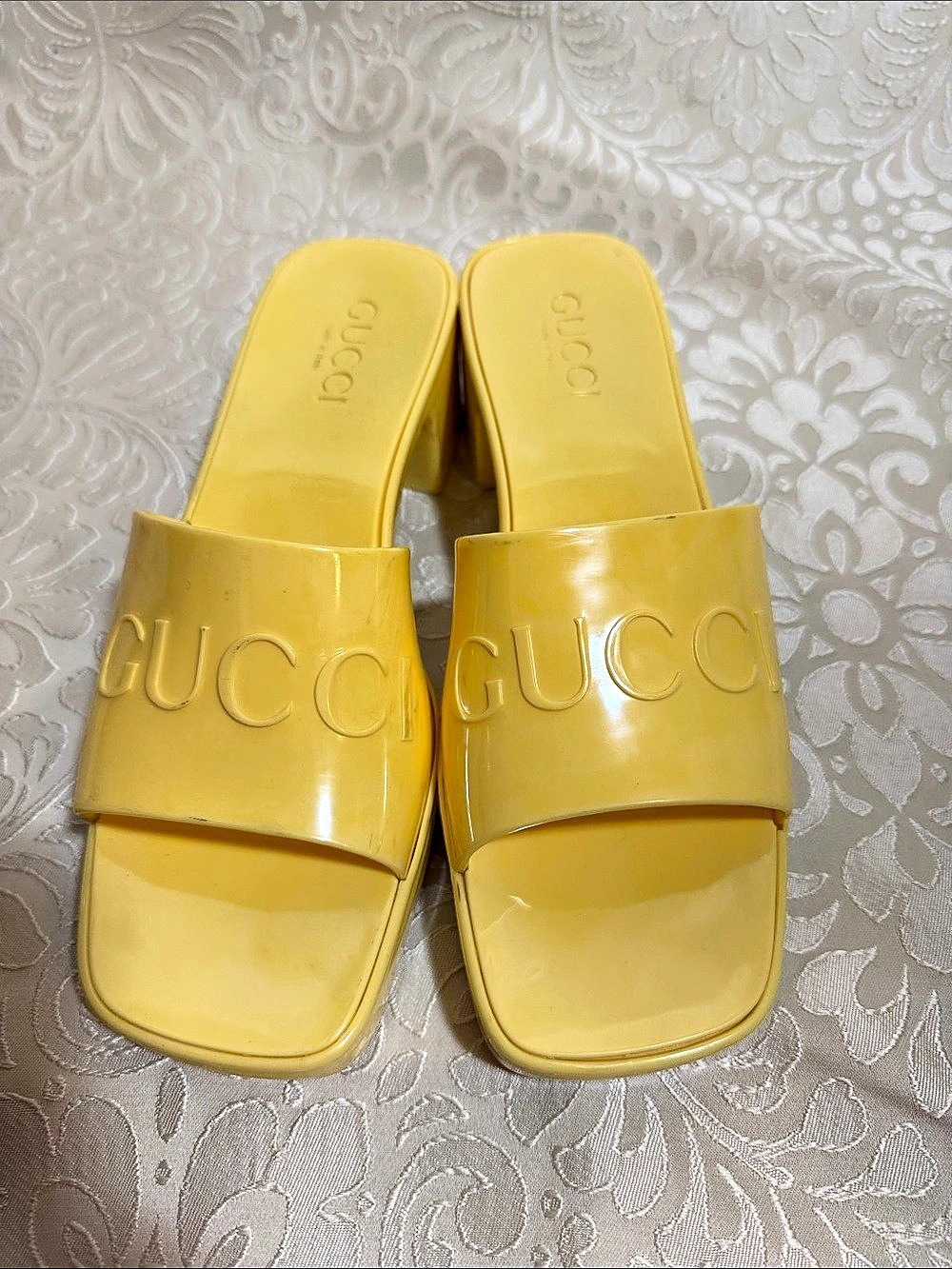 Gucci Logo-Embossed Rubber Platform Mules Yellow